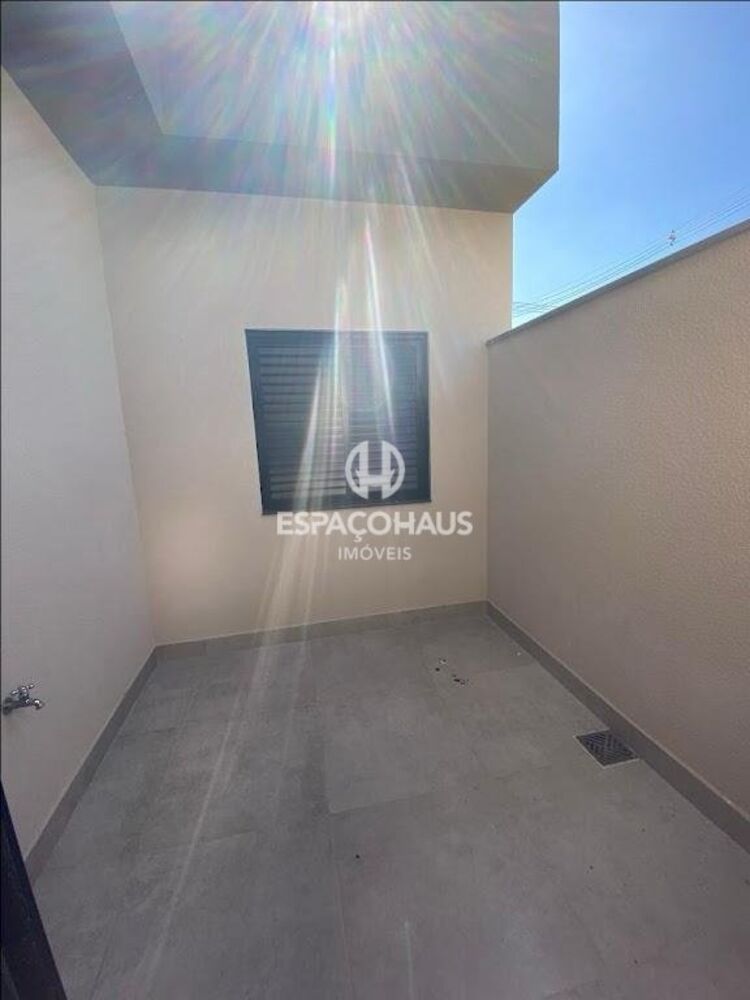 Casa de Condomínio à venda com 3 quartos, 106m² - Foto 3