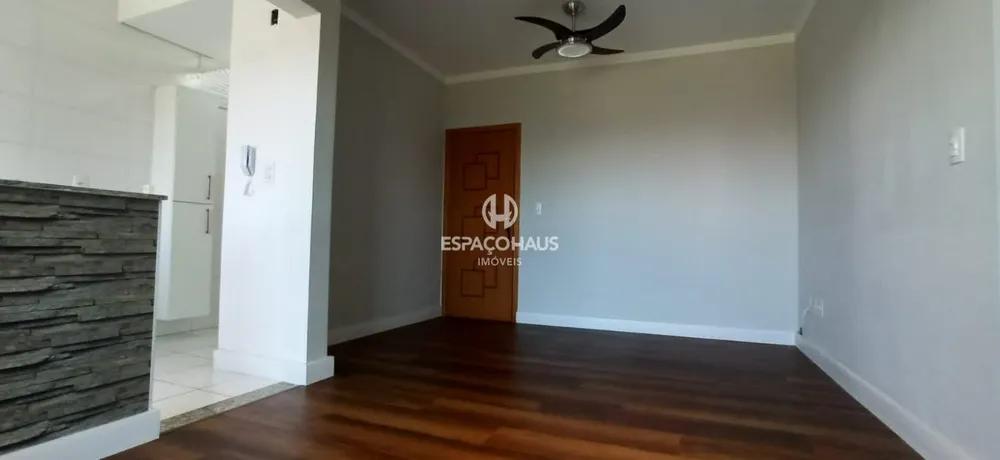Apartamento, 3 quartos, 76 m² - Foto 2