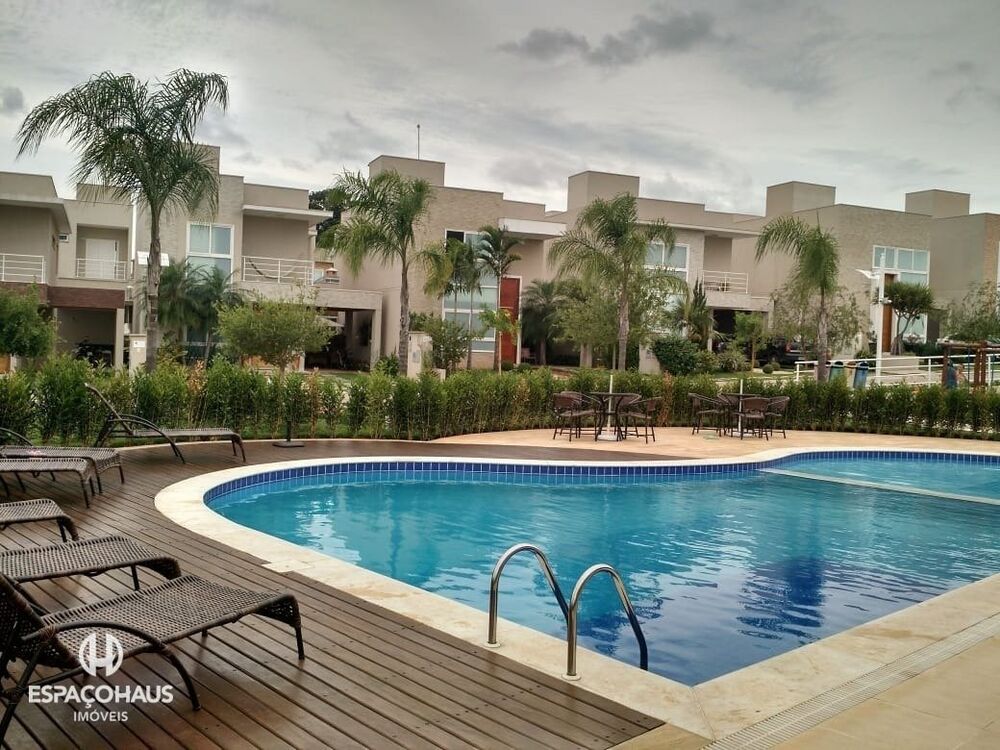 Casa de Condomínio para alugar com 3 quartos, 186m² - Foto 4