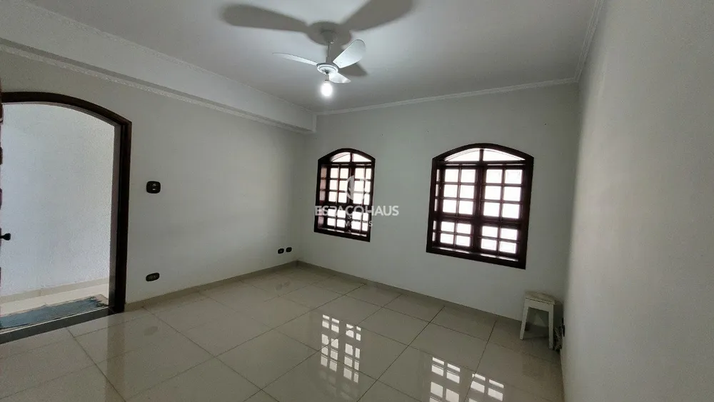 Casa, 4 quartos, 196 m² - Foto 4