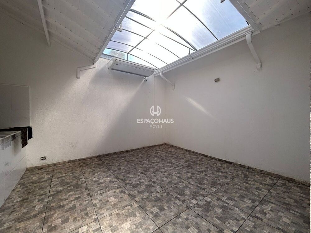 Imóvel Comercial Padrão para alugar, 1113m² - Foto 25