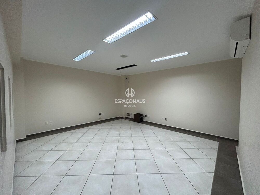 Imóvel Comercial Padrão para alugar, 1113m² - Foto 29
