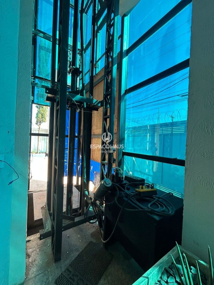 Imóvel Comercial Padrão para alugar, 1113m² - Foto 23