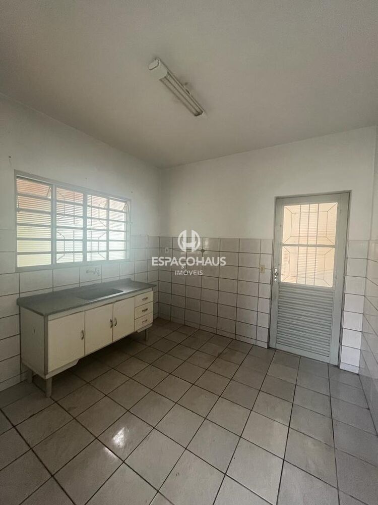 Casa à venda com 2 quartos, 95m² - Foto 5