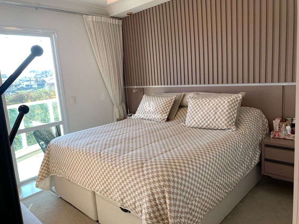 Apartamento à venda com 4 quartos, 183m² - Foto 2