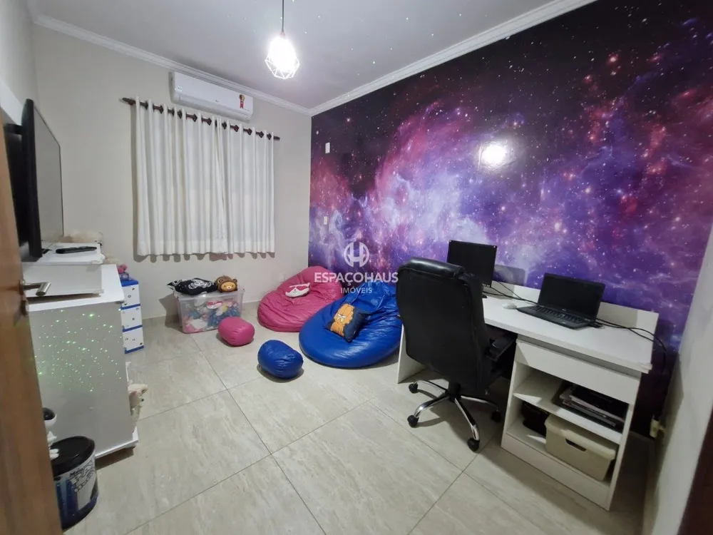 Casa, 5 quartos, 258 m² - Foto 5