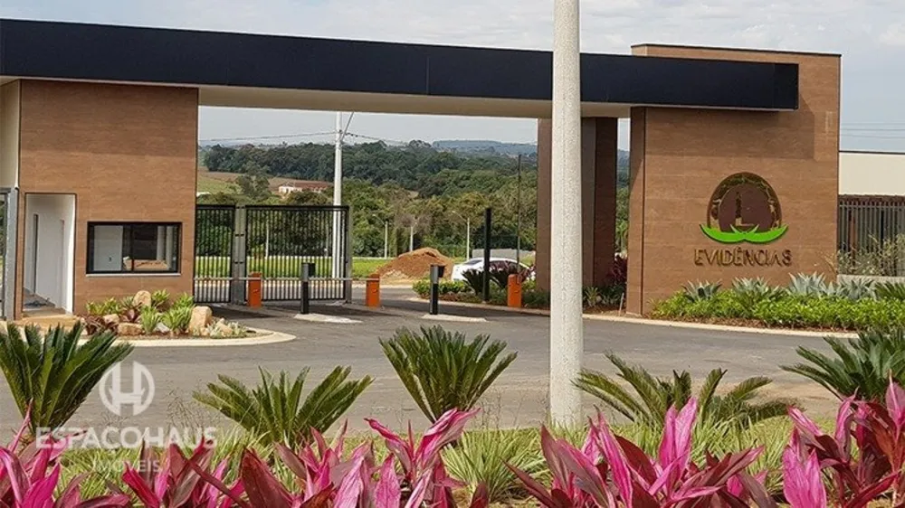 Loteamento e Condomínio - Foto 1