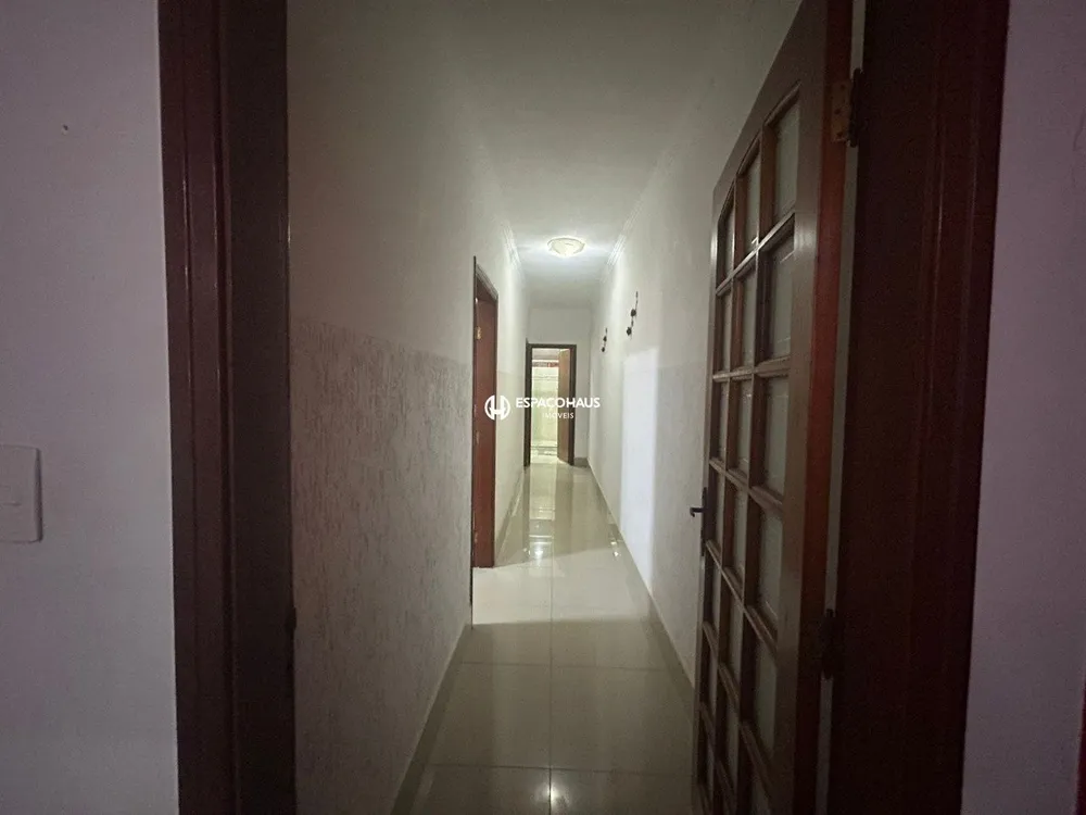 Casa, 3 quartos, 204 m² - Foto 10