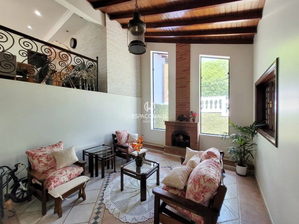 Chácara, 4 quartos, 2500 m² - Foto 2