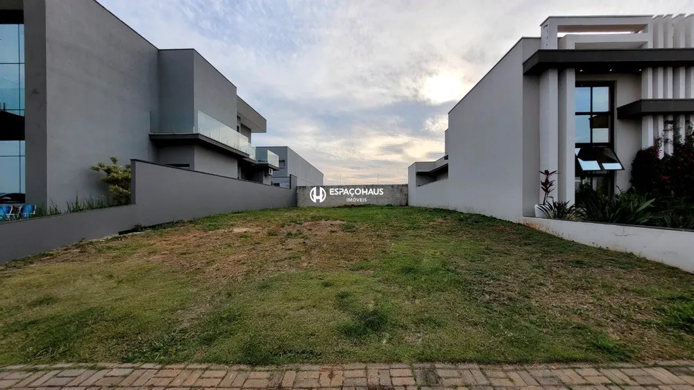 Terreno, 337 m² - Foto 1