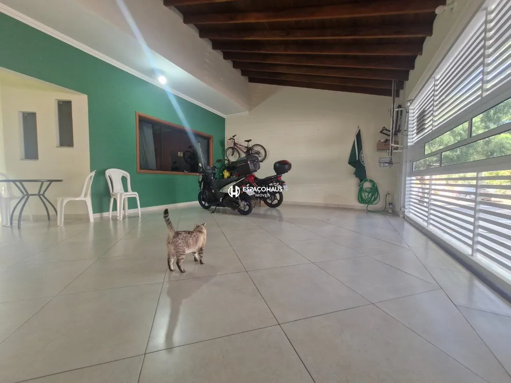 Casa, 3 quartos, 220 m² - Foto 3