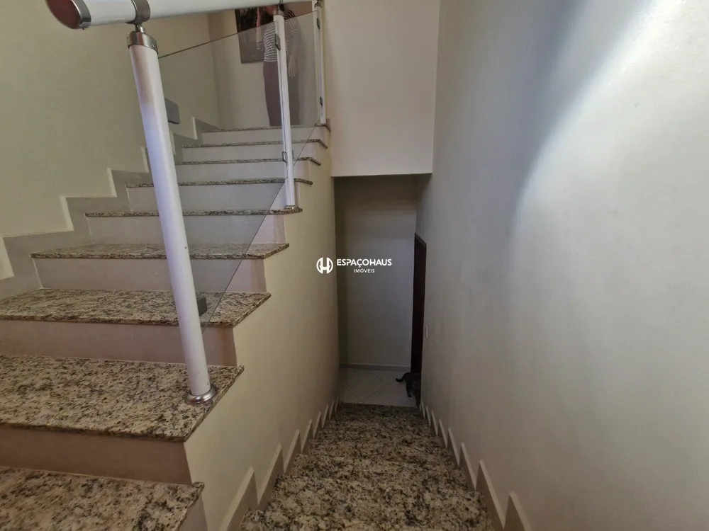 Casa, 3 quartos, 220 m² - Foto 10