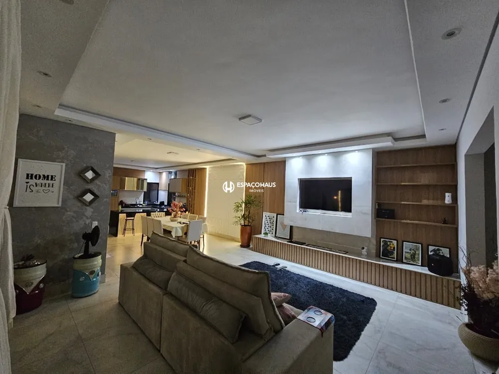 Casa, 2 quartos, 205 m² - Foto 8
