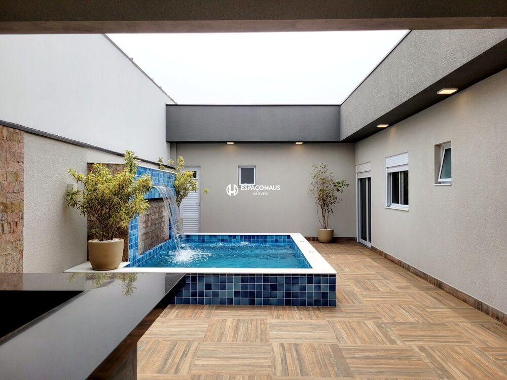 Casa de Condomínio à venda com 3 quartos, 202m² - Foto 2