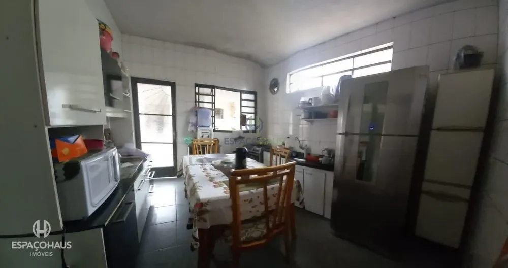 Casa, 3 quartos, 148 m² - Foto 1