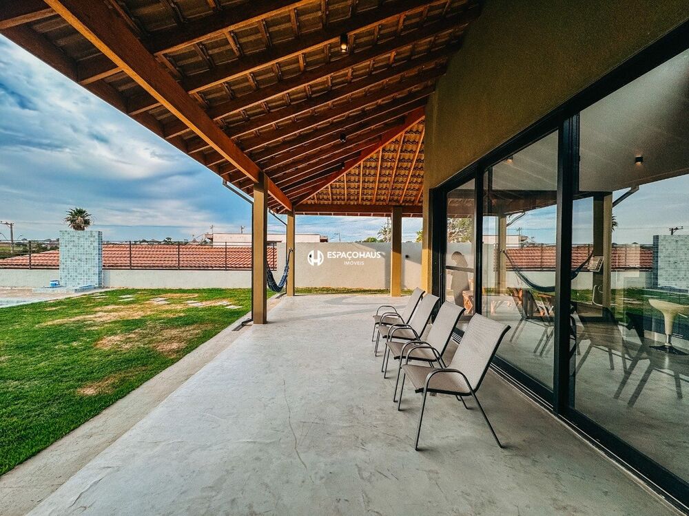 Casa de Condomínio à venda com 4 quartos, 417m² - Foto 3