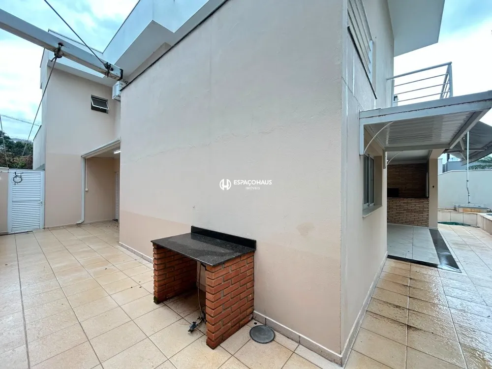 Casa de Condomínio, 4 quartos - Foto 1