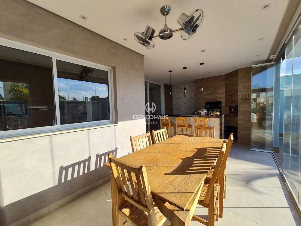 Casa de Condomínio à venda com 3 quartos, 246m² - Foto 15
