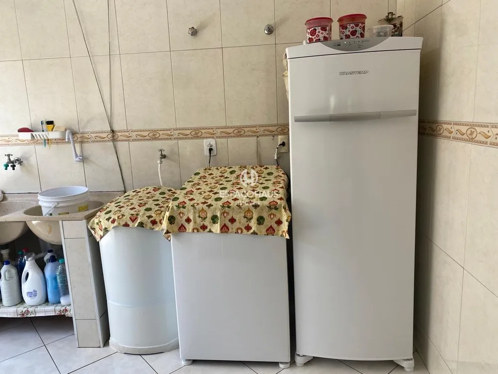 Casa, 3 quartos, 206 m² - Foto 7