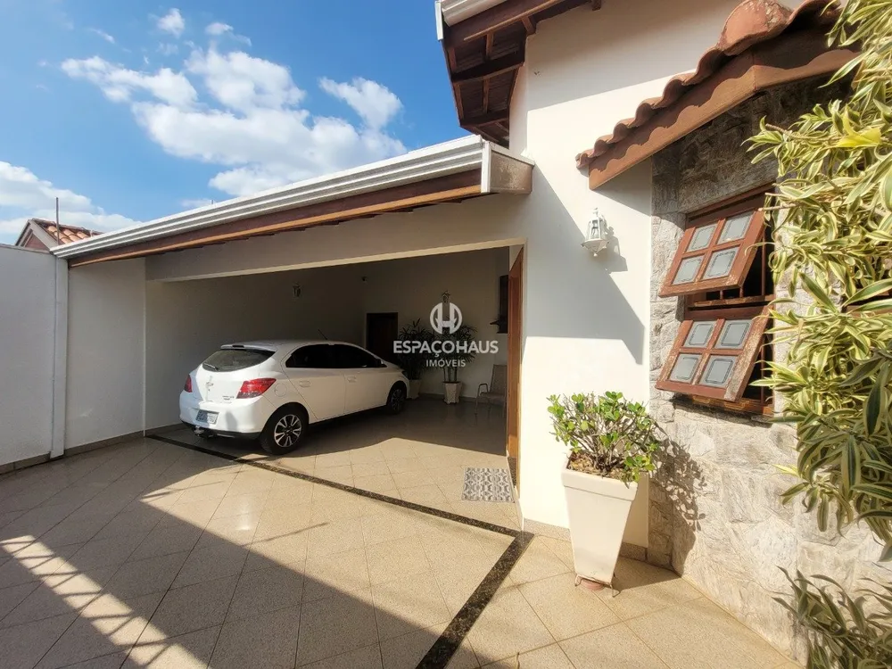 Casa, 3 quartos, 166 m² - Foto 2