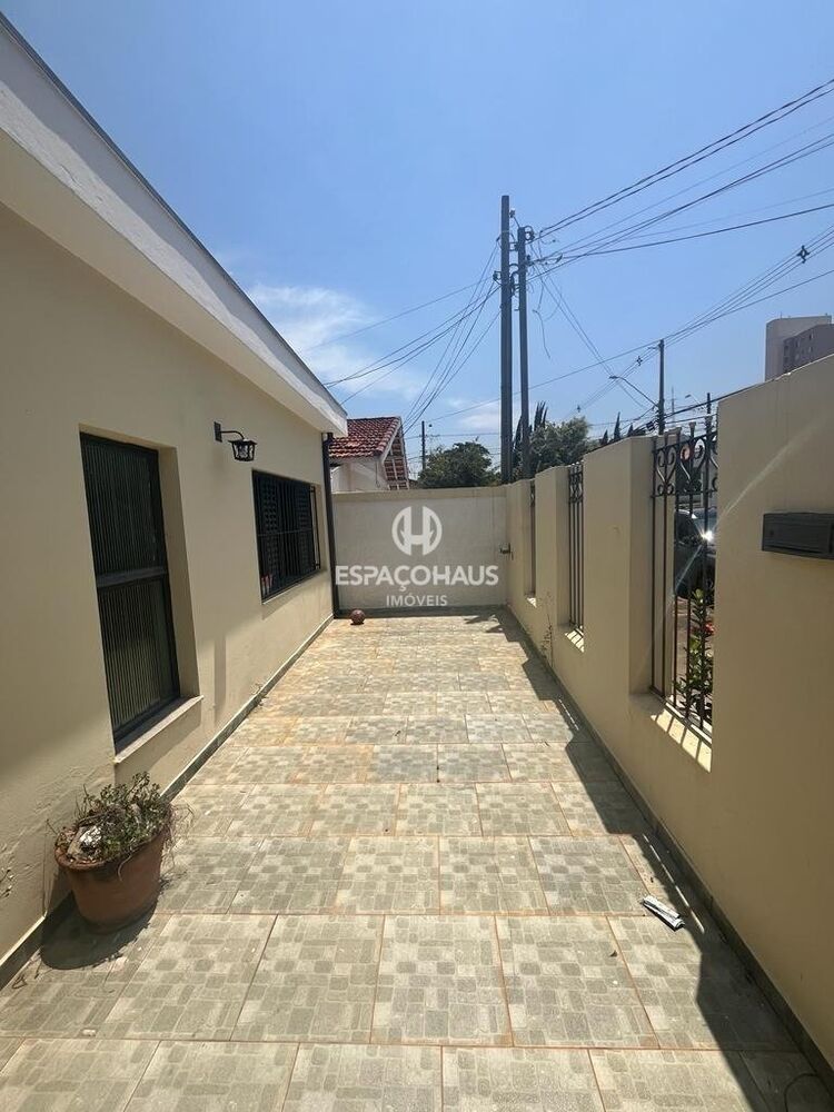 Casa à venda com 4 quartos, 206m² - Foto 12