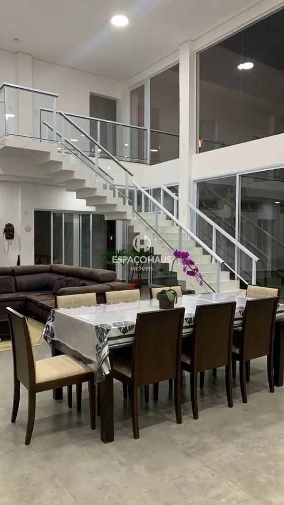Casa, 5 quartos, 585 m² - Foto 4