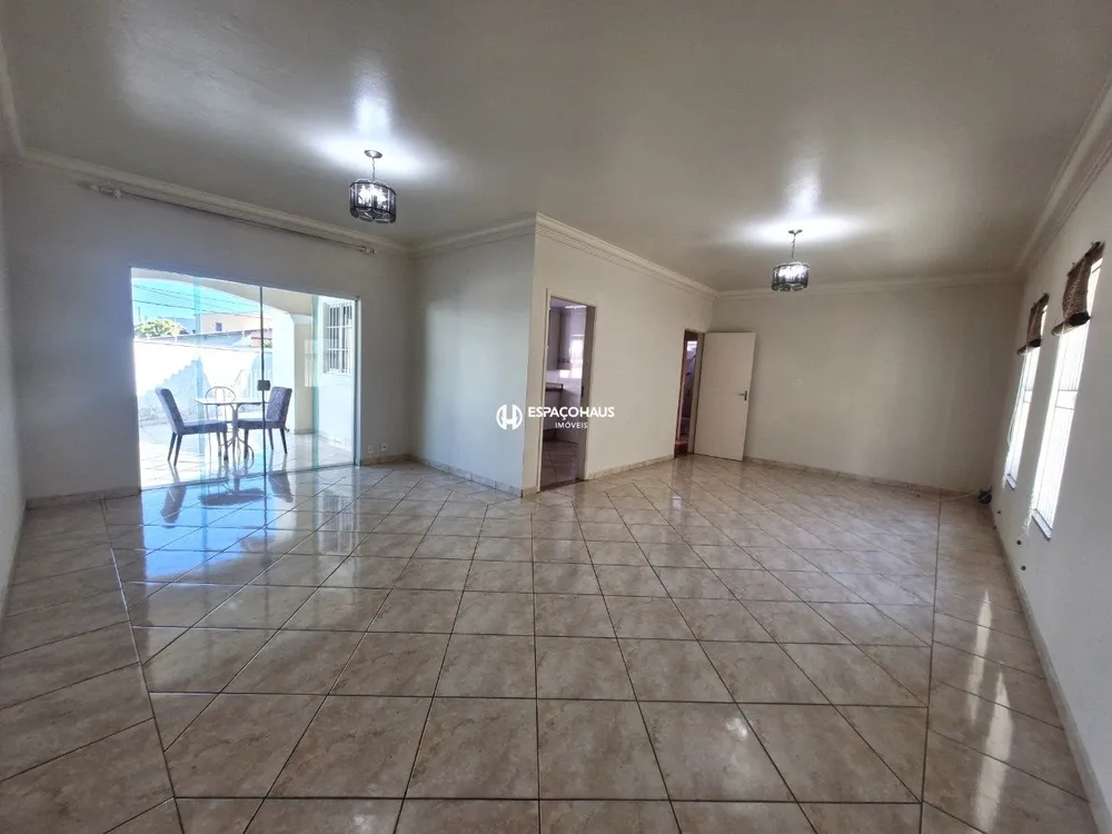 Casa, 3 quartos, 160 m² - Foto 3