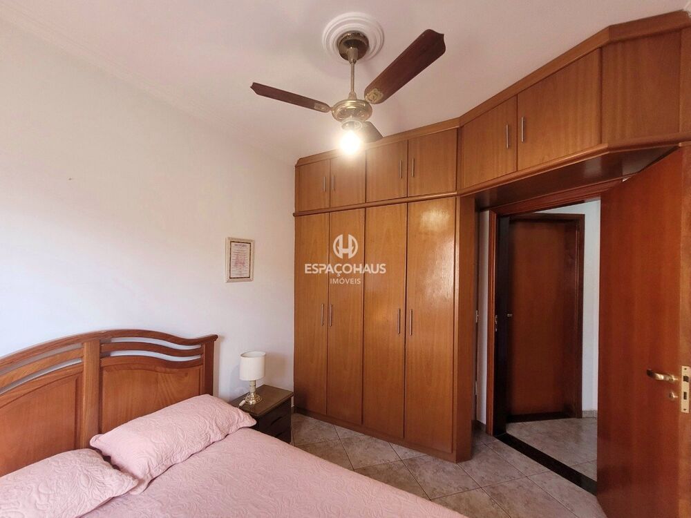 Casa à venda com 3 quartos, 166m² - Foto 11
