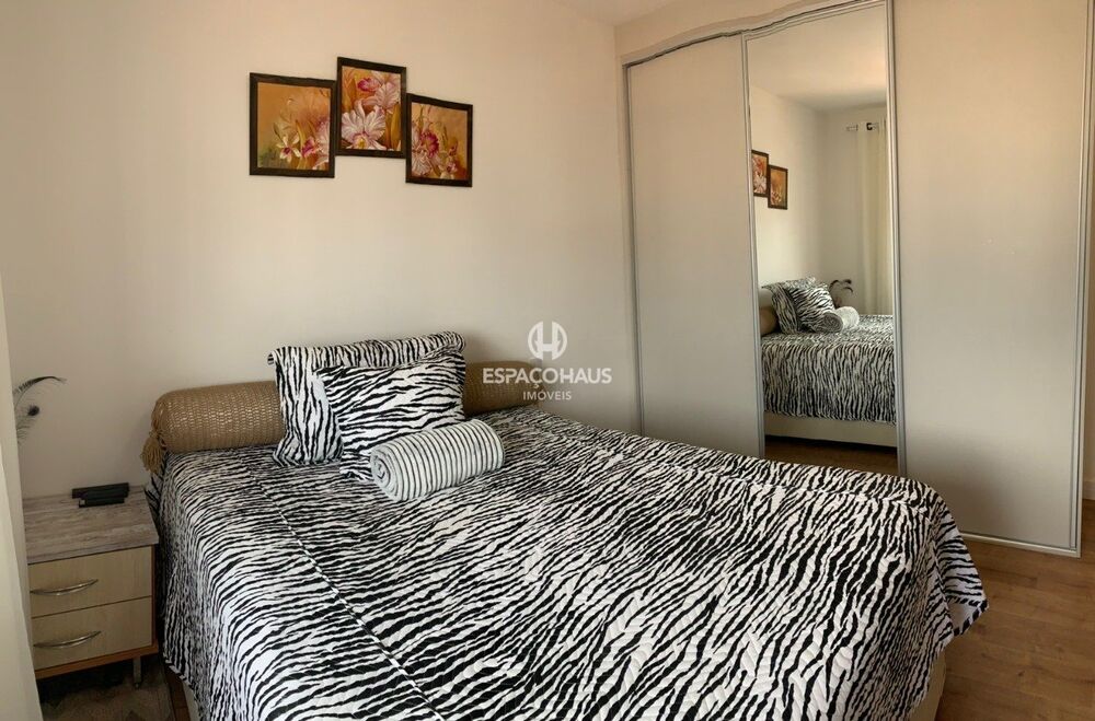 Apartamento à venda com 3 quartos, 94m² - Foto 7
