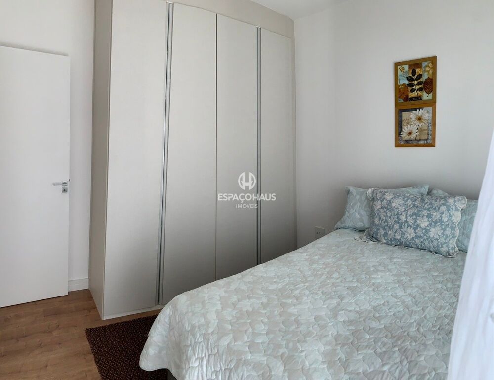 Apartamento à venda com 3 quartos, 94m² - Foto 11