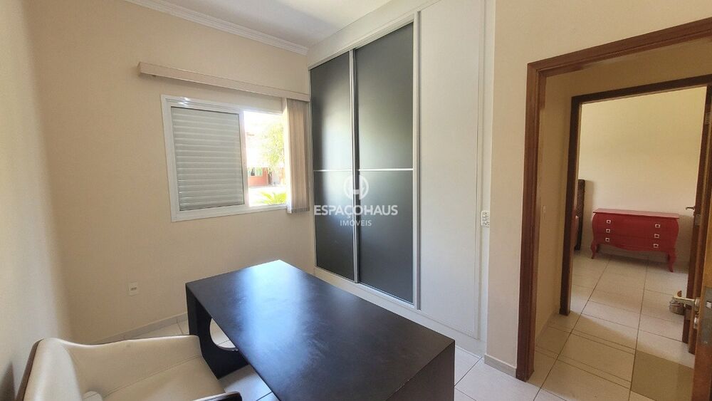 Casa de Condomínio à venda com 3 quartos, 140m² - Foto 3