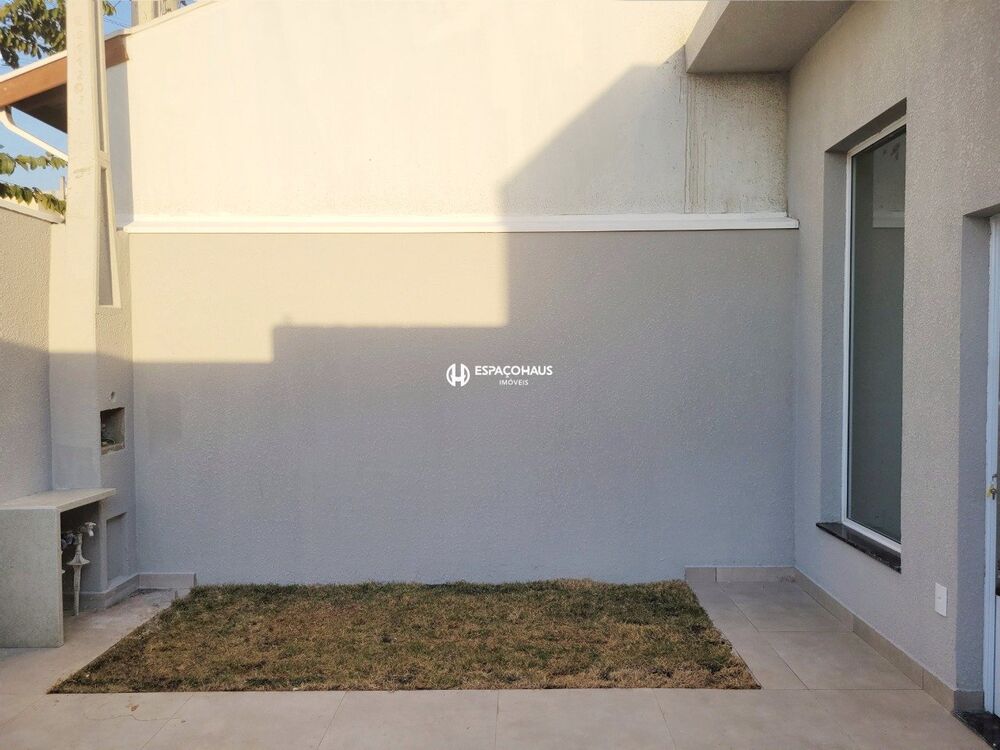 Casa, 3 quartos, 91 m² - Foto 1