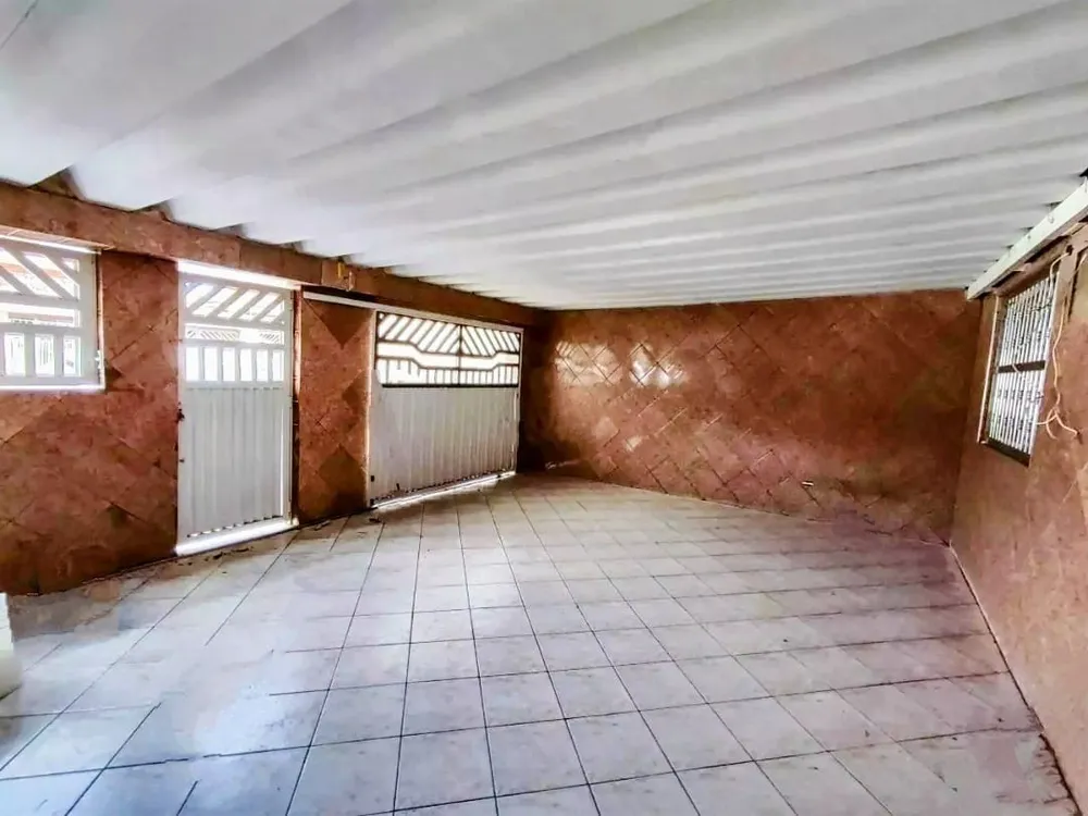 Casa, 2 quartos, 250 m² - Foto 1