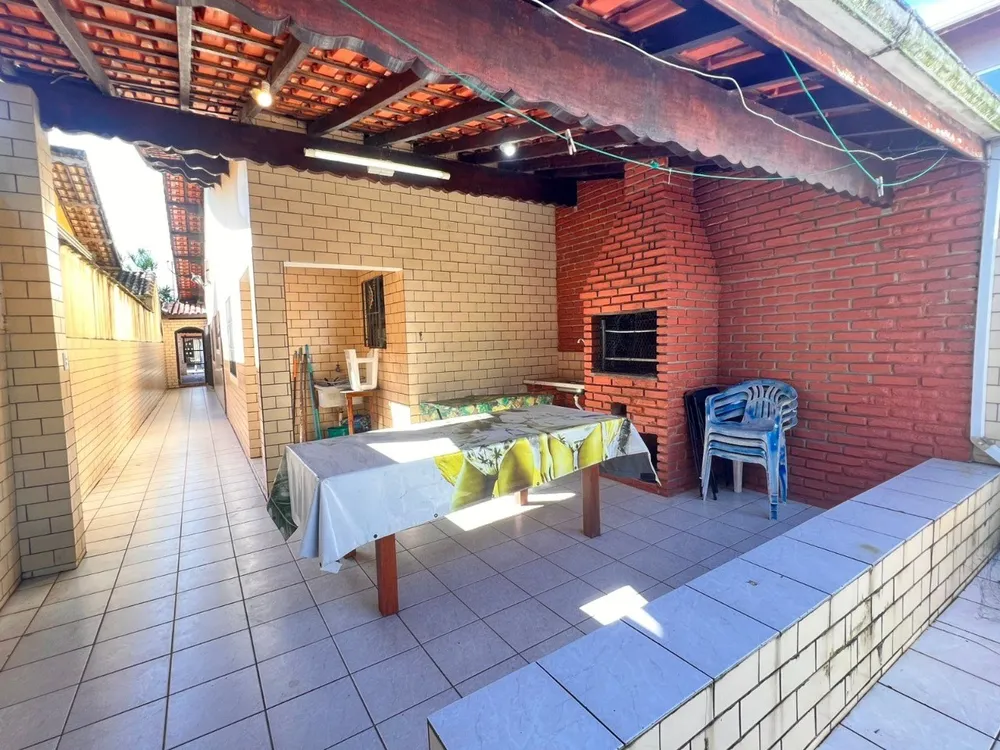 Casa, 2 quartos, 210 m² - Foto 1