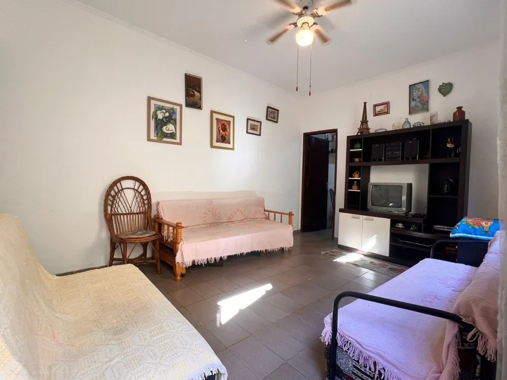 Casa, 2 quartos, 210 m² - Foto 2