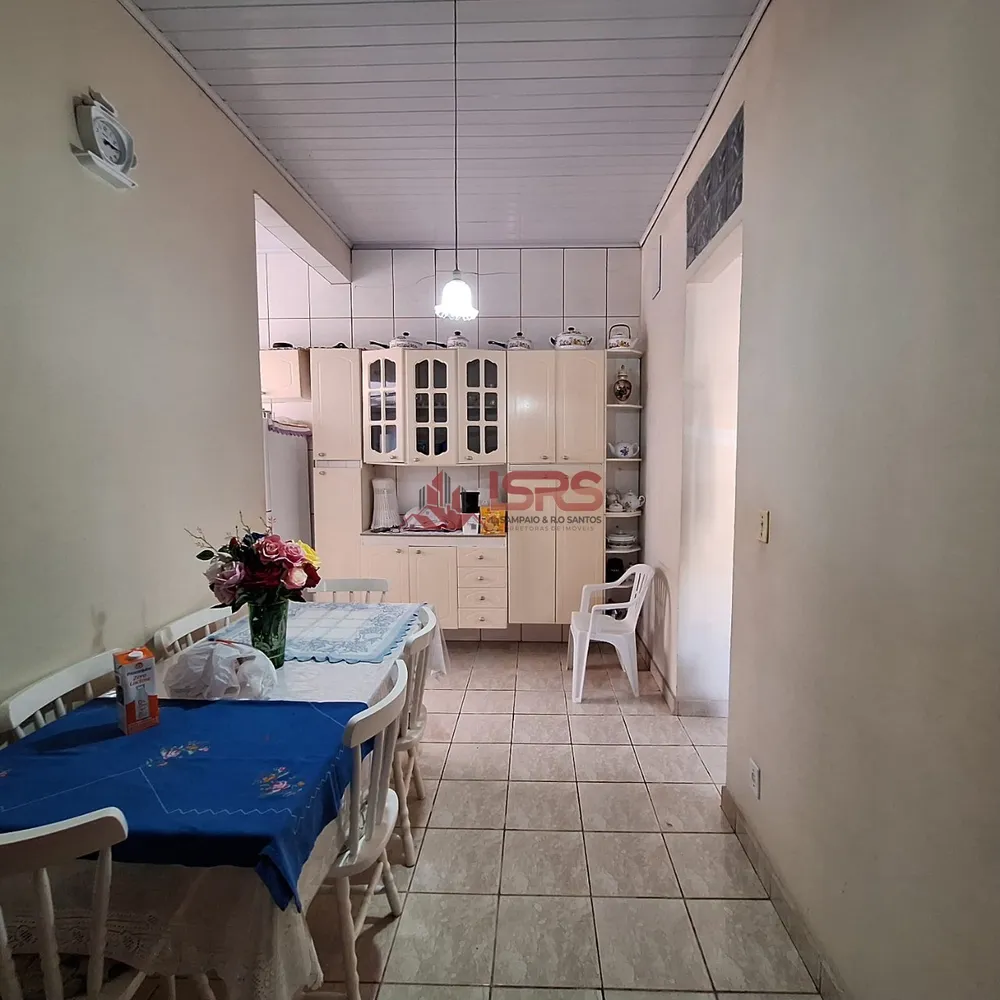 Casa, 4 quartos, 282 m² - Foto 2