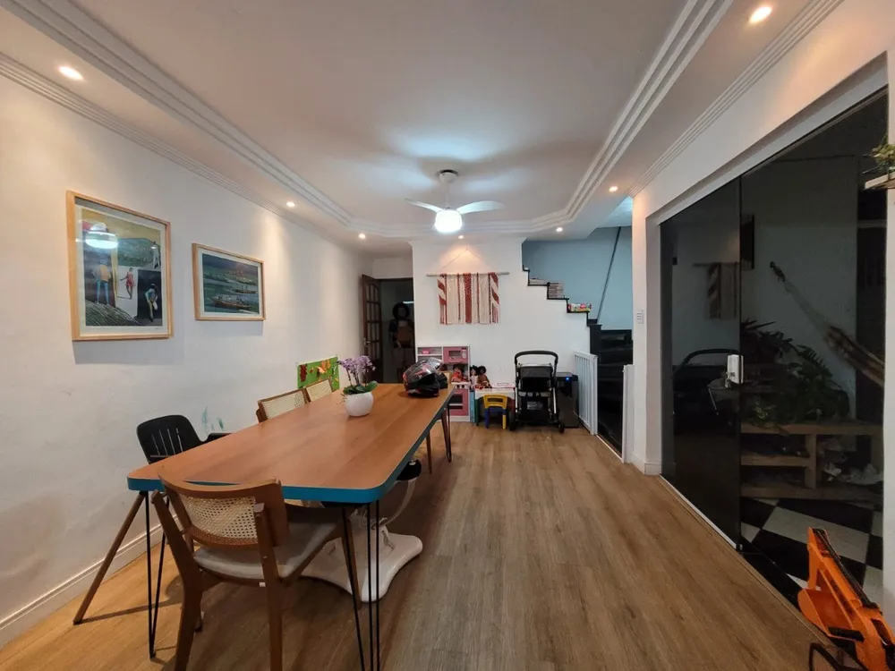 Sobrado, 4 quartos, 217 m² - Foto 2