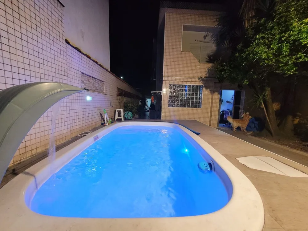Sobrado, 4 quartos, 217 m² - Foto 1