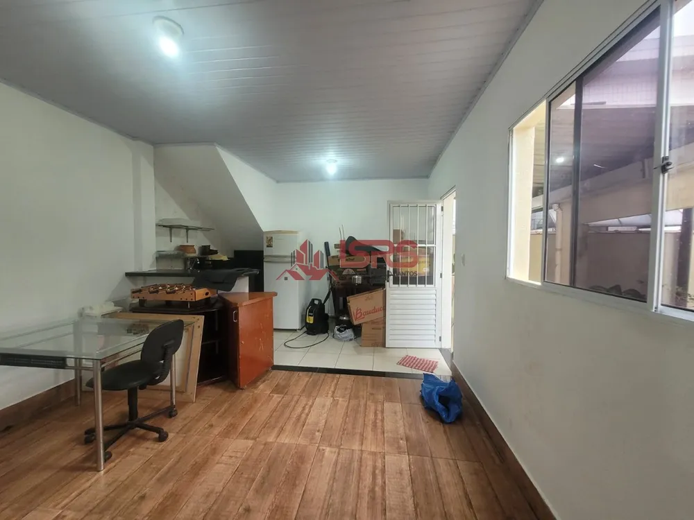 Casa, 3 quartos, 256 m² - Foto 4