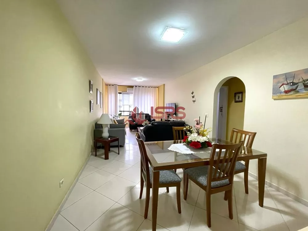 Apartamento à venda com 2 quartos, 140m² - Foto 3