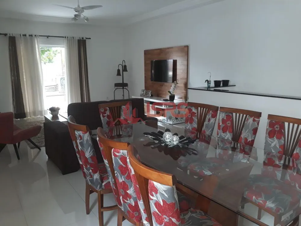 Apartamento, 3 quartos, 210 m² - Foto 4