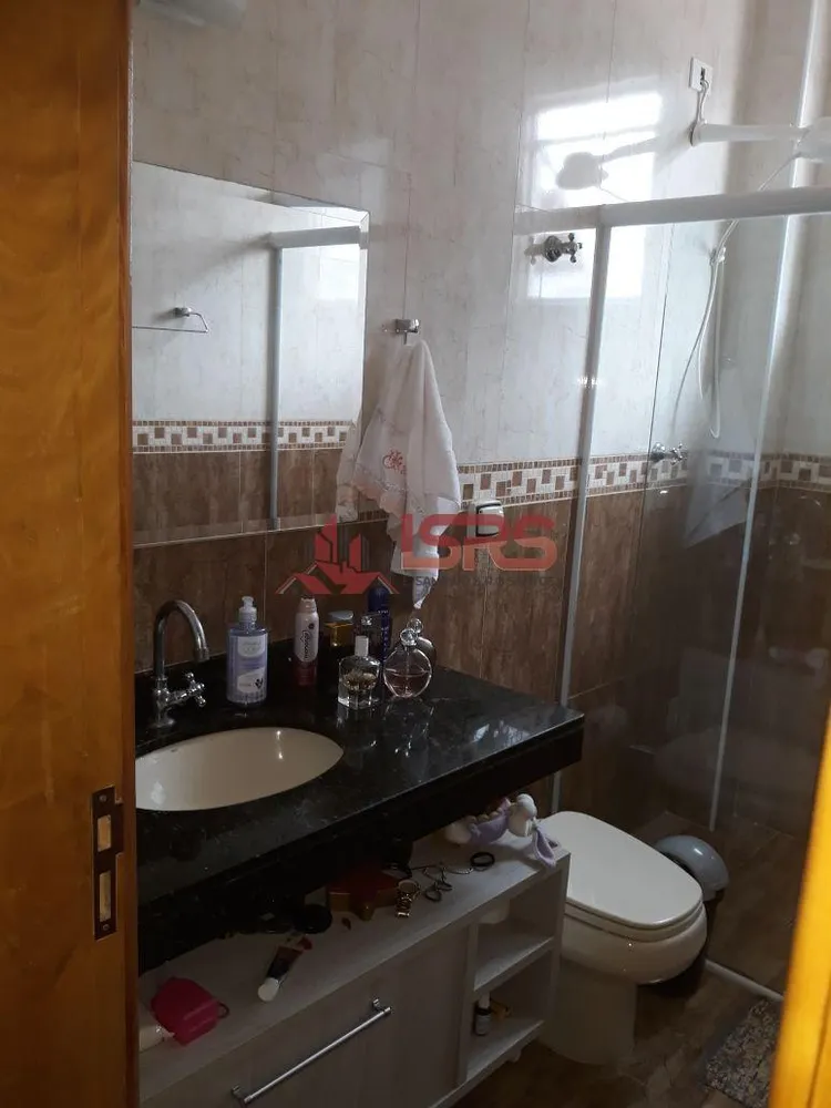 Apartamento, 3 quartos, 210 m² - Foto 1