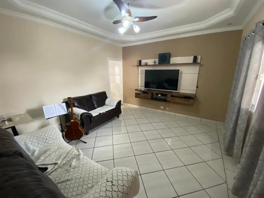 Casa, 2 quartos, 180 m² - Foto 11