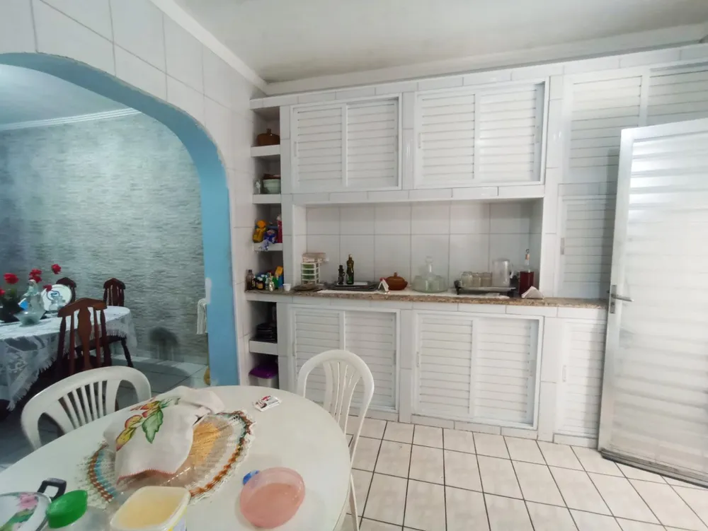 Casa, 2 quartos, 235 m² - Foto 9