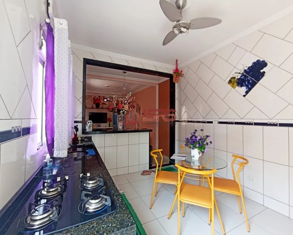 Casa, 3 quartos, 251 m² - Foto 2