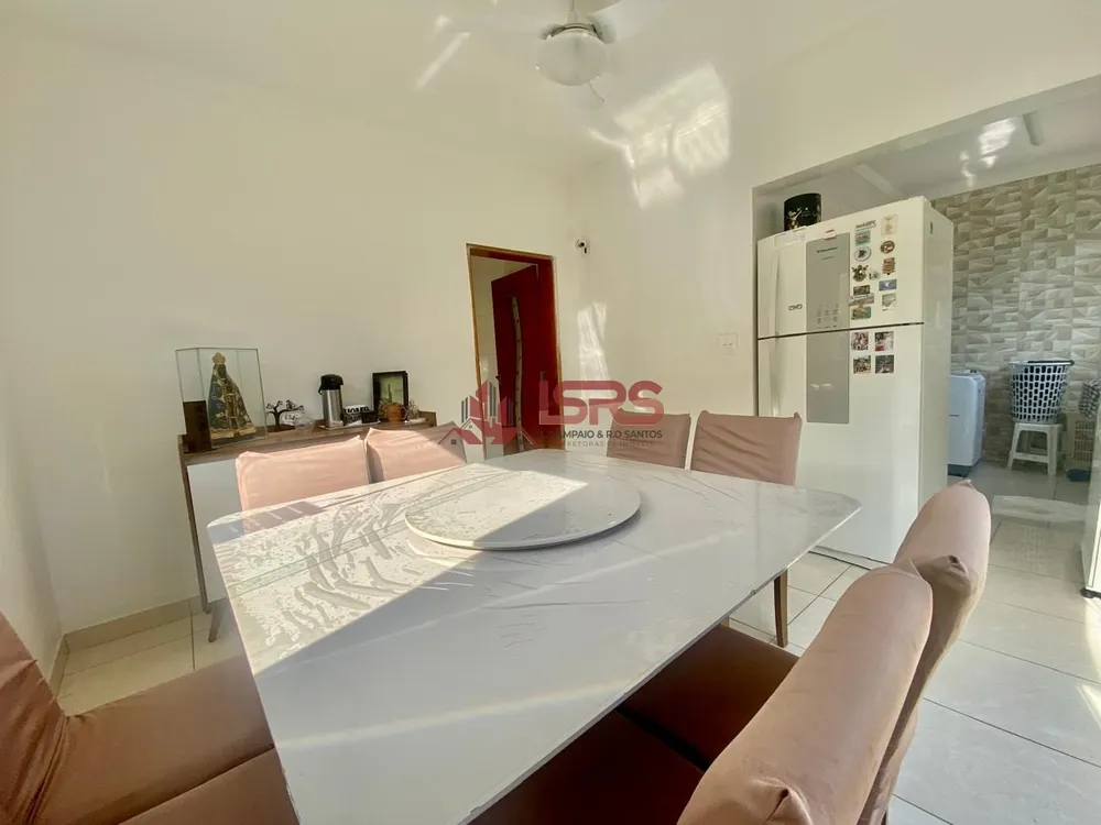 Casa, 2 quartos, 450 m² - Foto 2