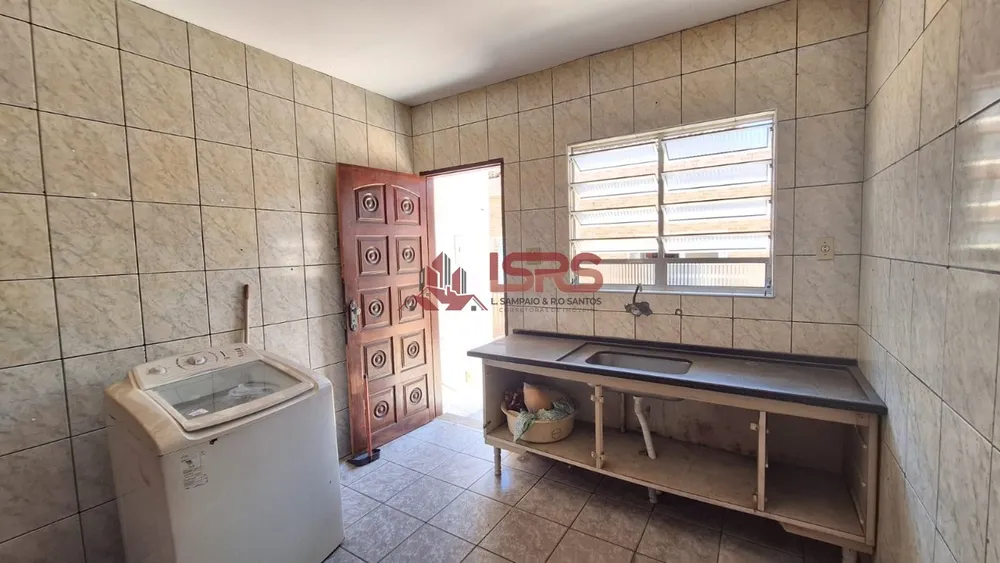 Casa, 3 quartos, 269 m² - Foto 1