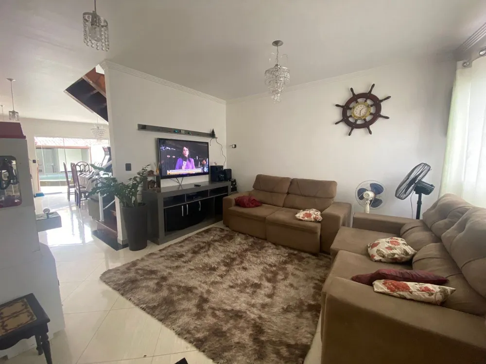 Sobrado, 3 quartos, 285 m² - Foto 2