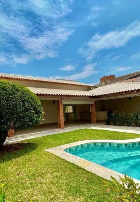 Casa à venda com 4 quartos, 272m² - Foto 2