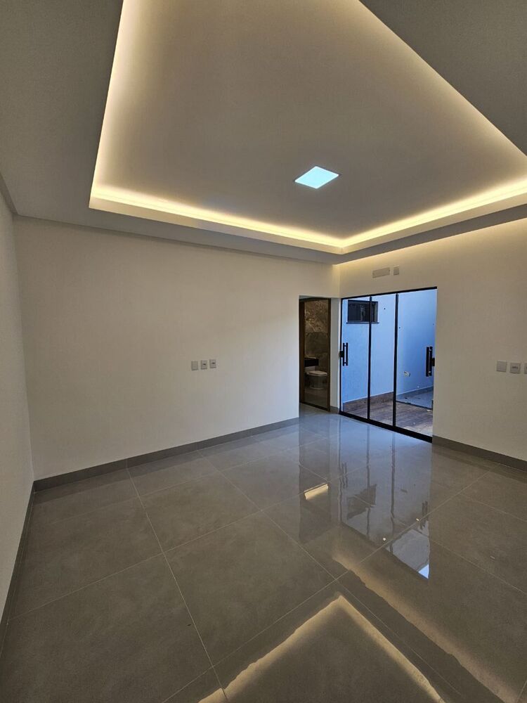 Casa, 3 quartos, 202 m² - Foto 3